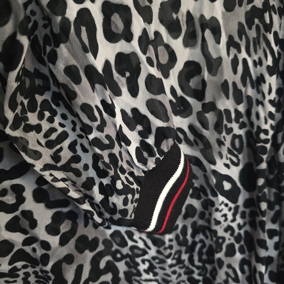 MARC CAIN Sport Animal Print DRESS - Picture 8 of 16